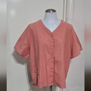 #984 E- Retro Women's Pink Button-Up Top